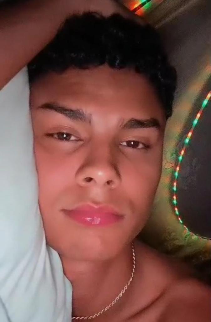 Chico busca chica en Tenerife: 