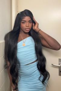 610912784: Transexual en Barcelona