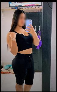 623533506: Chica busca chico en Sevilla