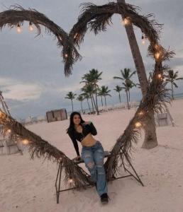 614318376: Chica busca chico en Almería