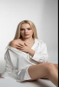 661519839: Chica busca chico en Murcia