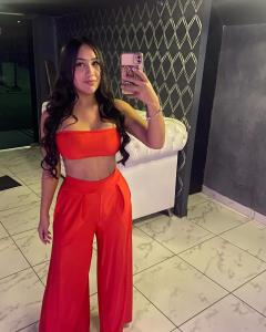 623780685: Chica busca chico en Mallorca