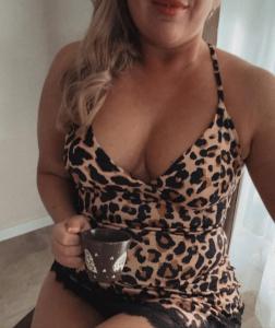 631959142: Chica busca chico en Jaén