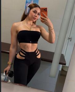 697748773: Transexual en Murcia