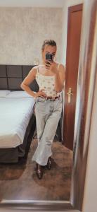 695376950: Transexual en Zaragoza