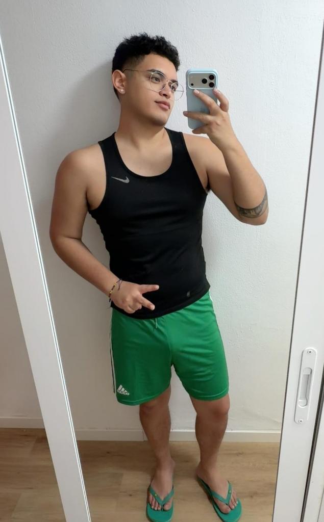 Chico busca chica en León: 