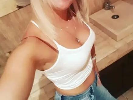 Chica busca chico en Almería: 