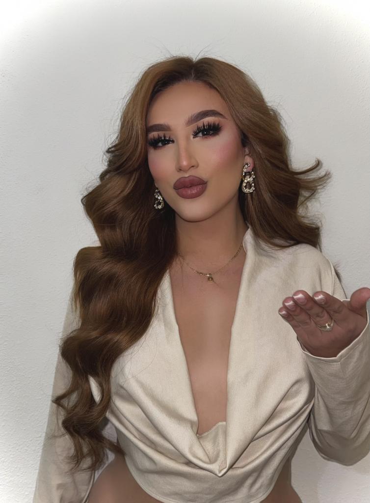 604233391: Transexual en Valladolid