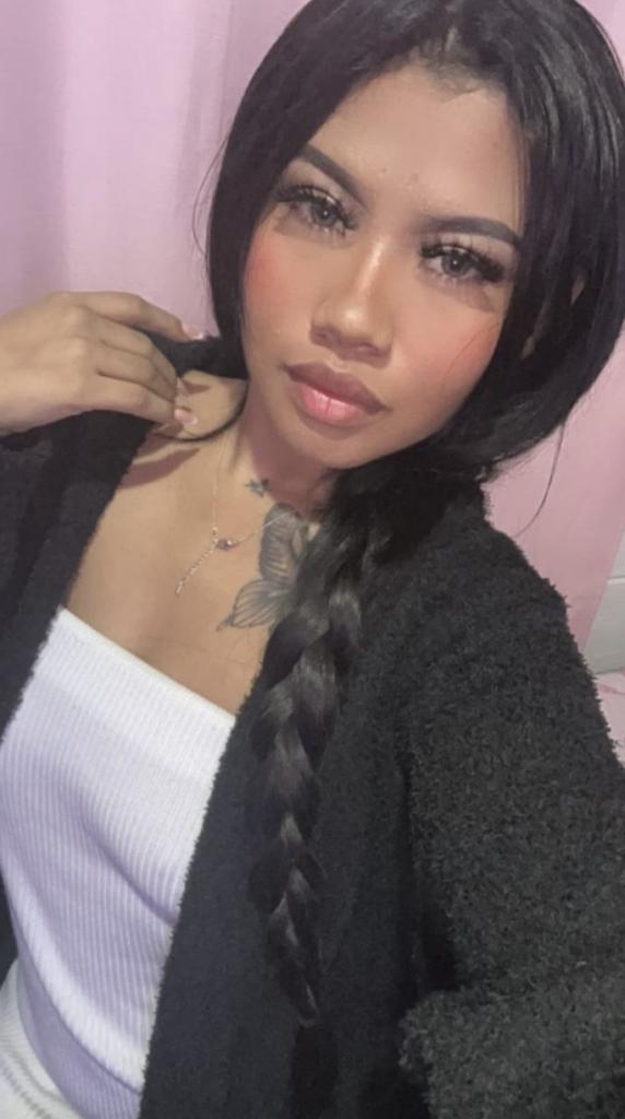 Chica busca chico en Almería: 