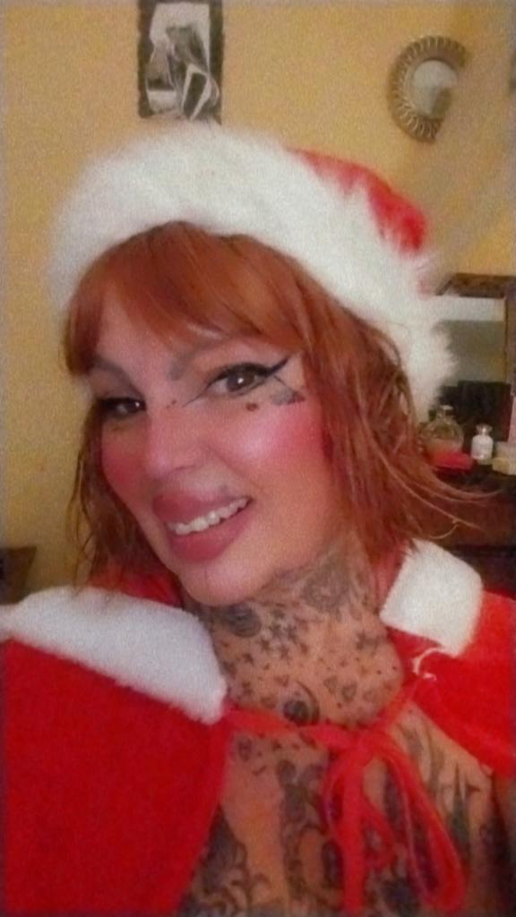 Chica busca chico en Granada: 