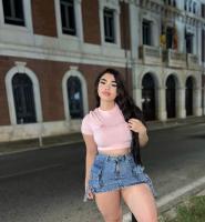 644073784: Chica busca chico en Madrid