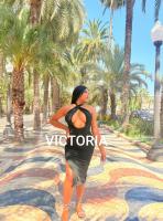 670052209: Chica busca chico en Almería