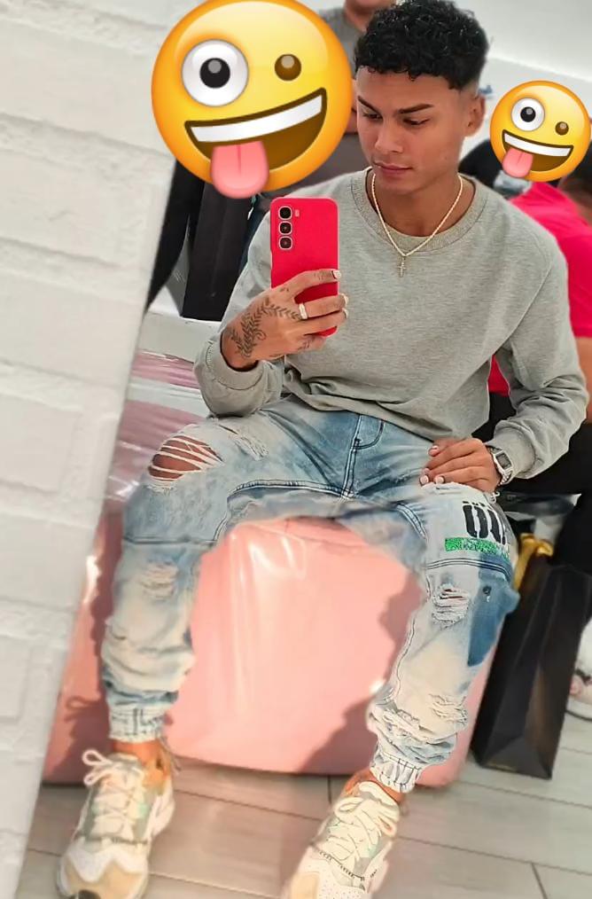 Chico busca chica en Tenerife: 