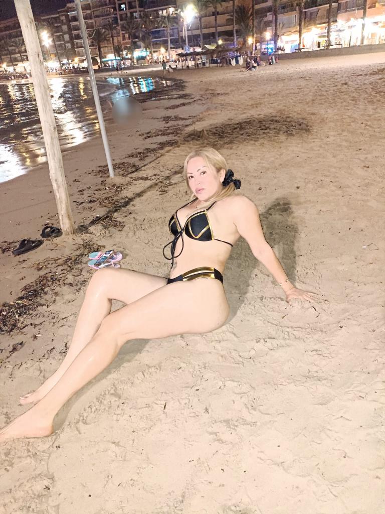 Chica busca chico en Alicante: 