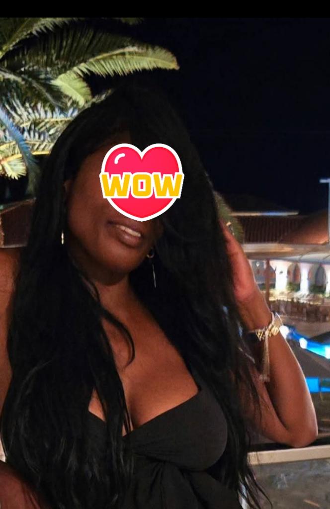 Chica busca chico en Tenerife: 