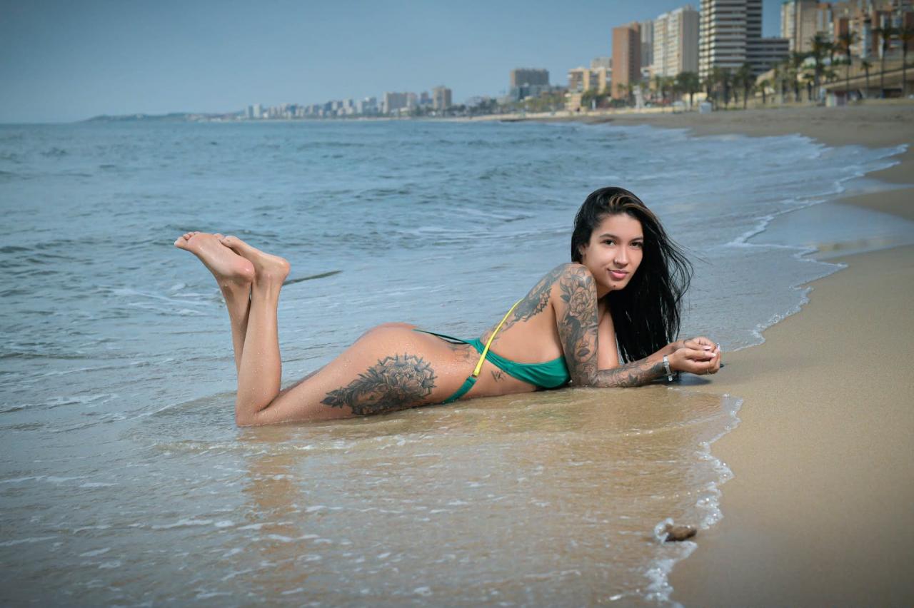 627089879: Chica busca chico en Zaragoza