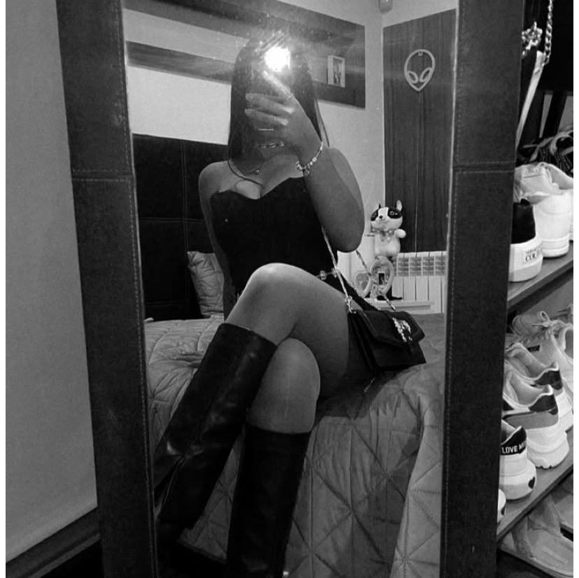 Chica busca chico en Huesca: 