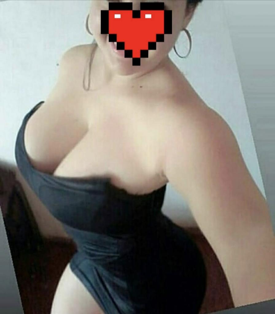 Chica busca chico en Cádiz: 