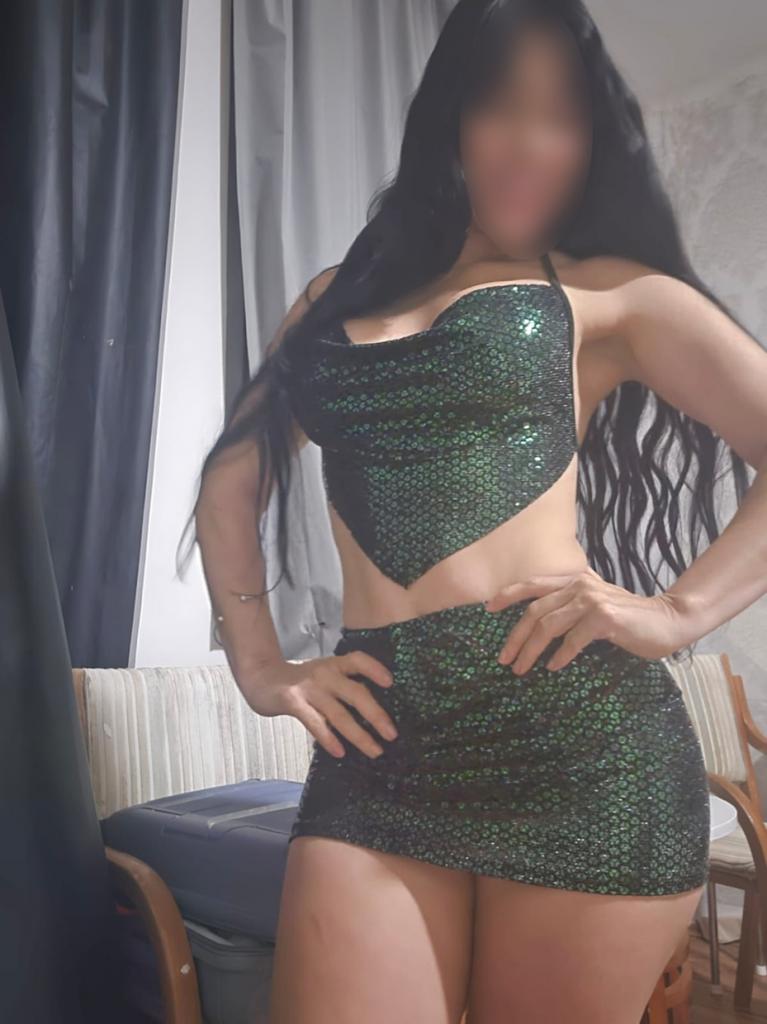 677683170: Chica busca chico en Albacete