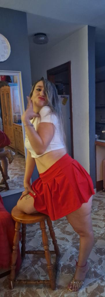 Chica busca chico en Tenerife: 
