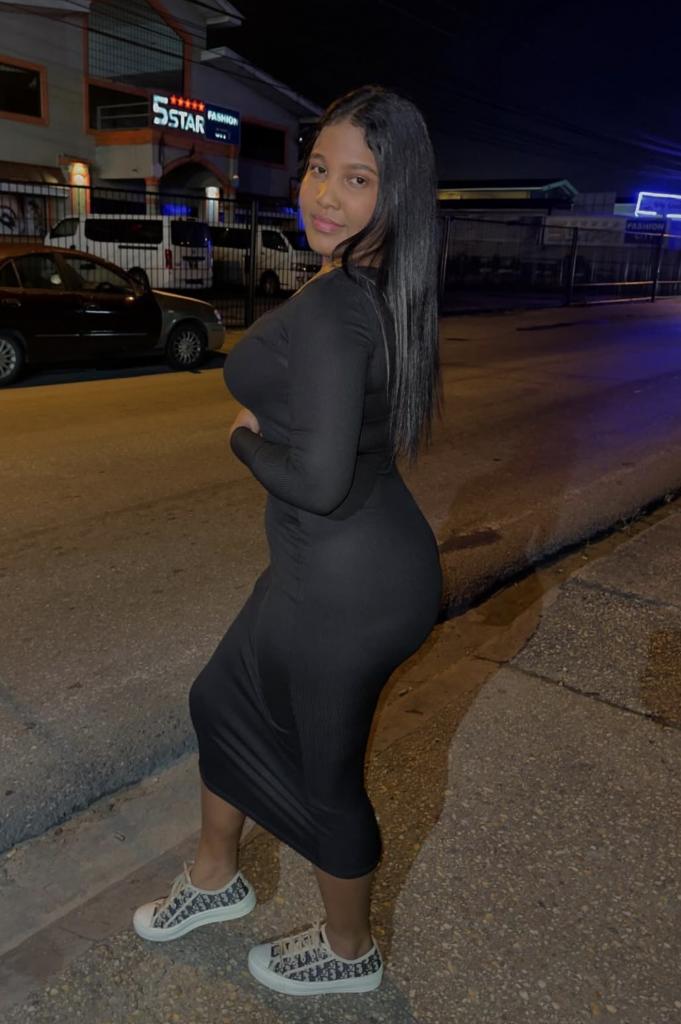 Chica busca chico en Madrid: Chica busca chico