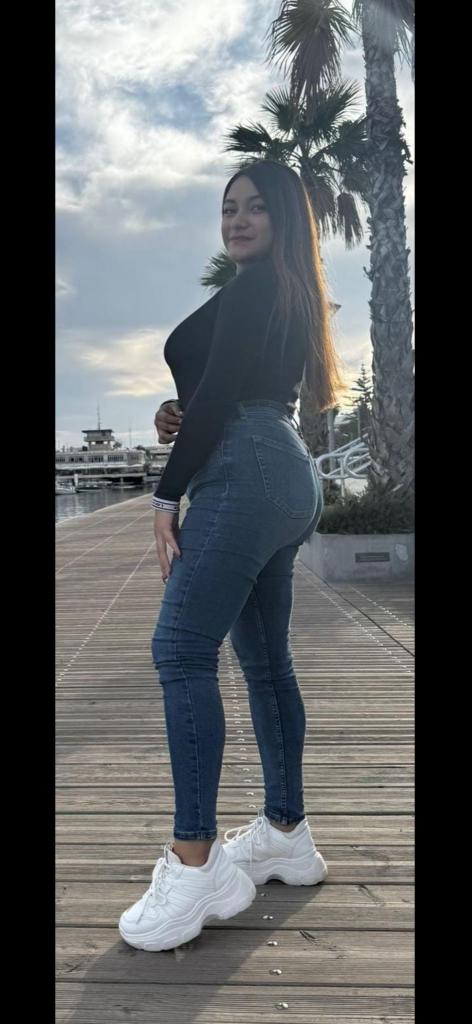Chica busca chico en Alicante: 