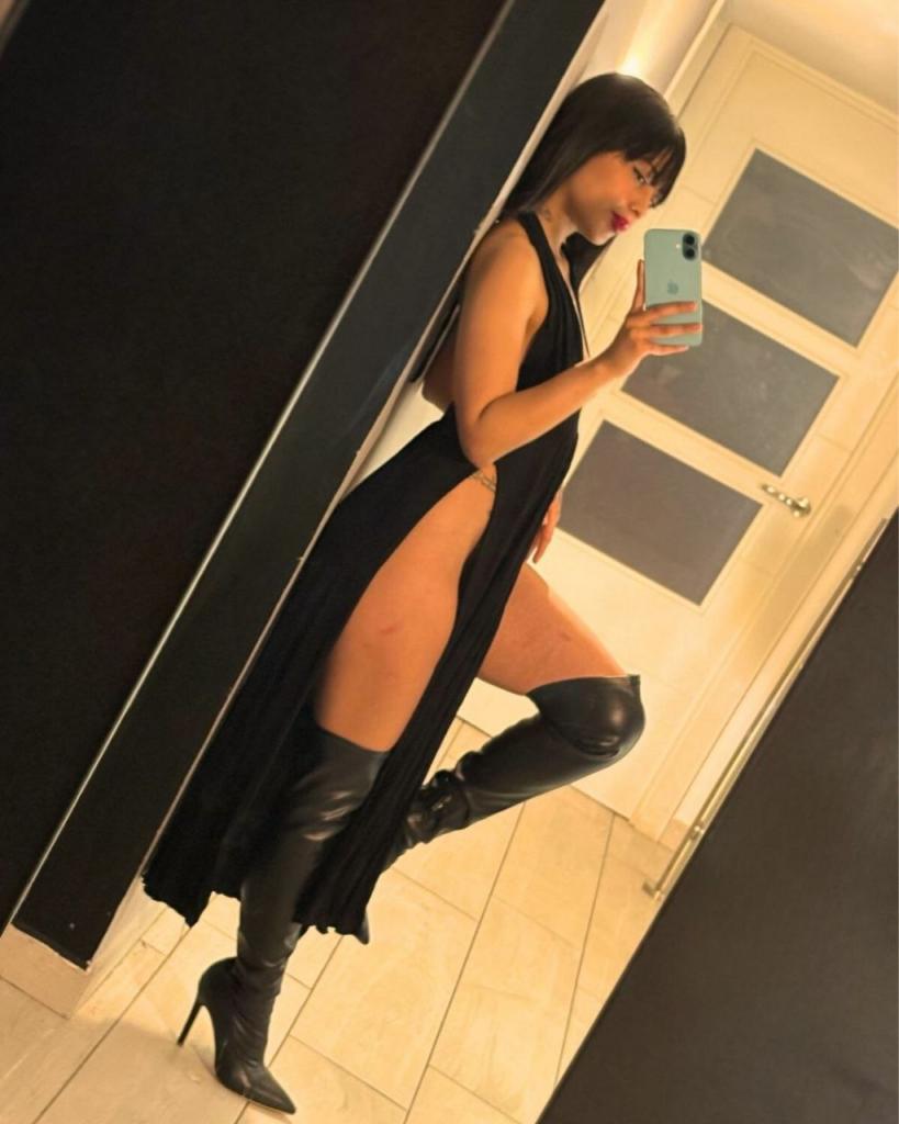 Chica busca chico en Mallorca: 