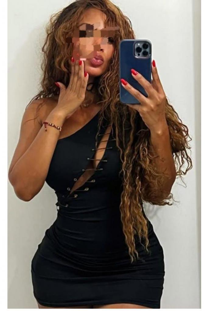 614992647: Chica busca chico en Huesca