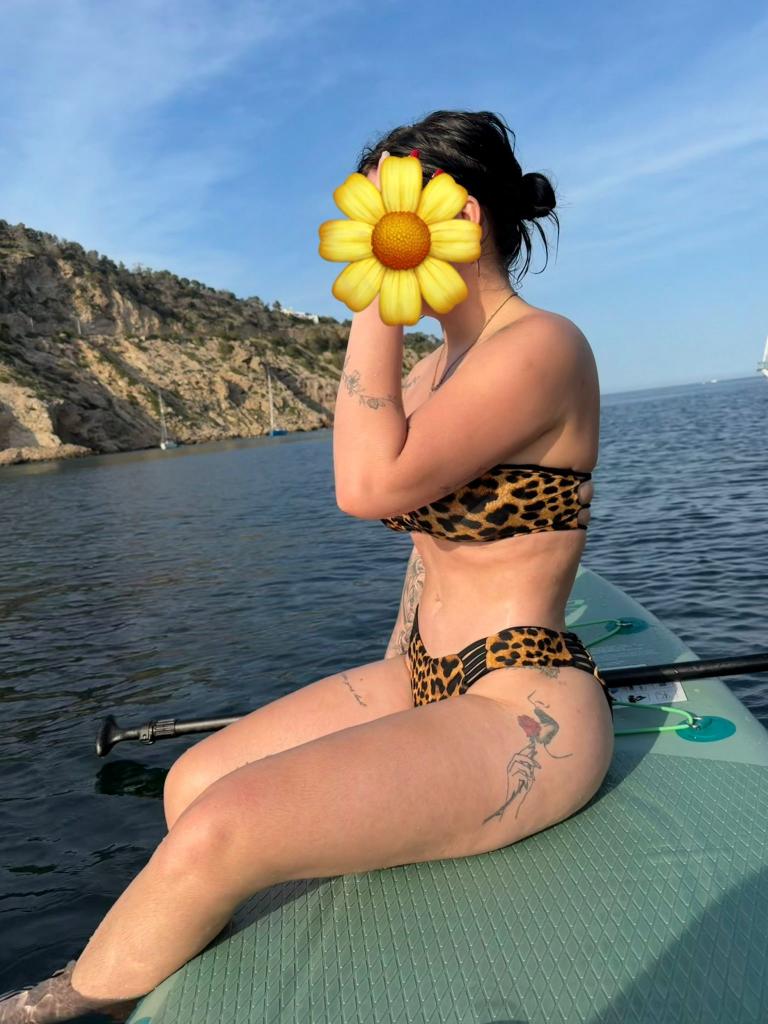 Chica busca chico en Ibiza: 