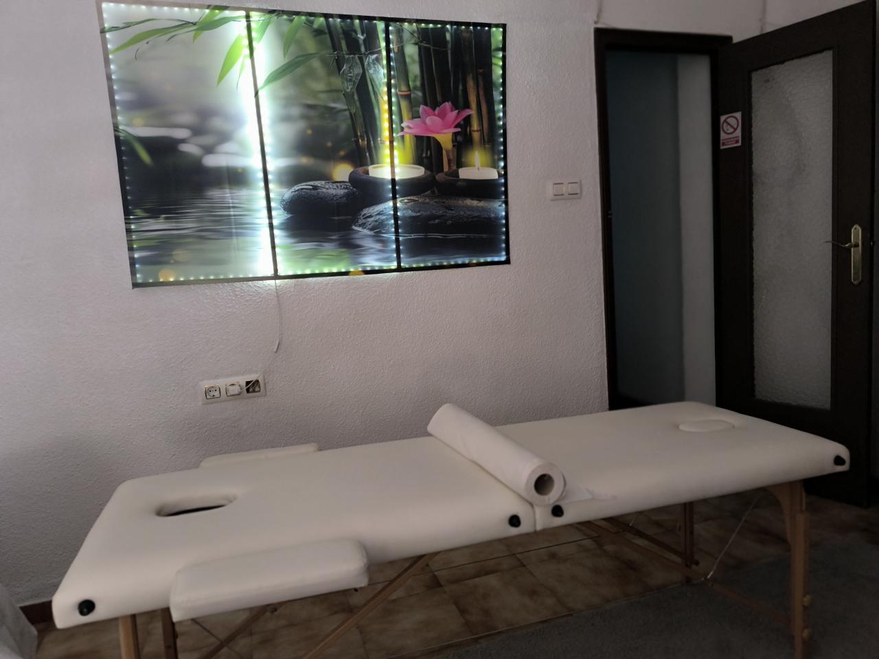 611987276: Chica busca chico en Murcia