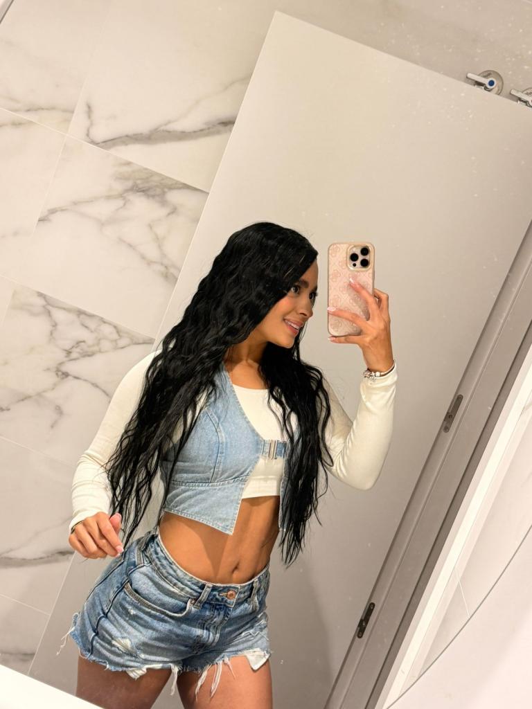 Chica busca chico en Málaga: Chica busca chico