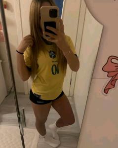 604351812: Chica busca chico en Málaga