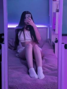 745067316: Chica busca chico en Huelva