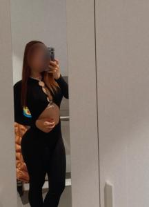 661061799: Chica busca chico en Murcia