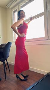677549270: Chica busca chico en Pontevedra