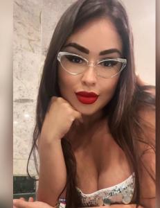 613671113: Chica busca chico en Córdoba