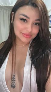 742089855: Chica busca chico en Barcelona