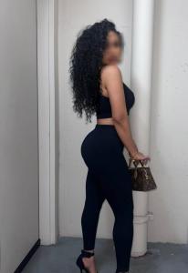 624730880: Chica busca chico en Navarra