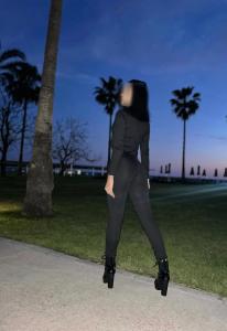 604264257: Chica busca chico en Madrid