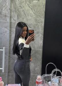 602420910: Chica busca chico en Cádiz