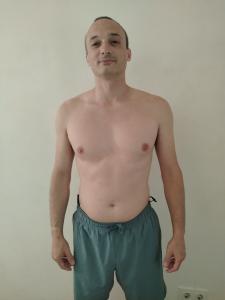 722743918: Chico busca chica en Barcelona