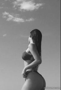621057477: Chica busca chico en Pontevedra