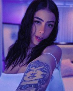 635834283: Chica busca chico en Mallorca