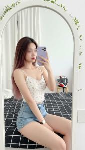 614839645: Chica busca chico en Málaga