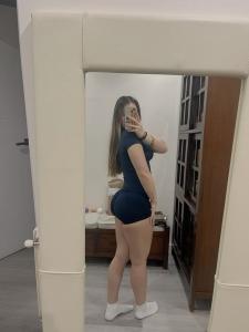 745037085: Chica busca chico en Tenerife