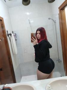 643895816: Chica busca chico en Murcia