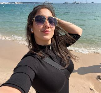 678360519: Chica busca chico en Pontevedra