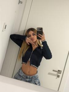 663919767: Chica busca chico en Alicante