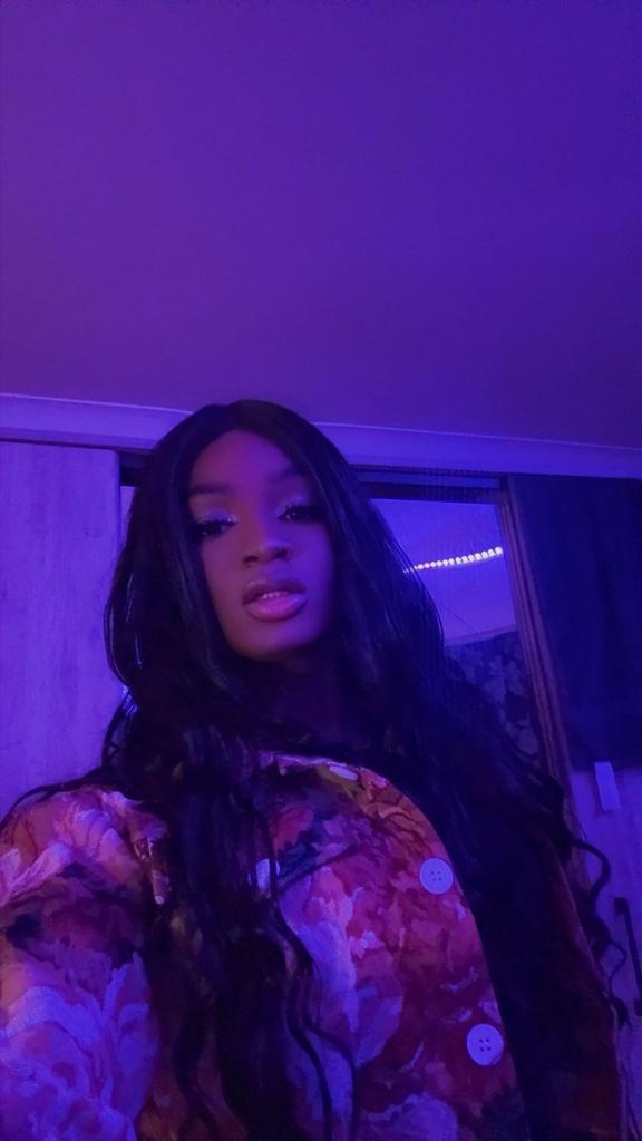 613483745: Travesti en Cantabria