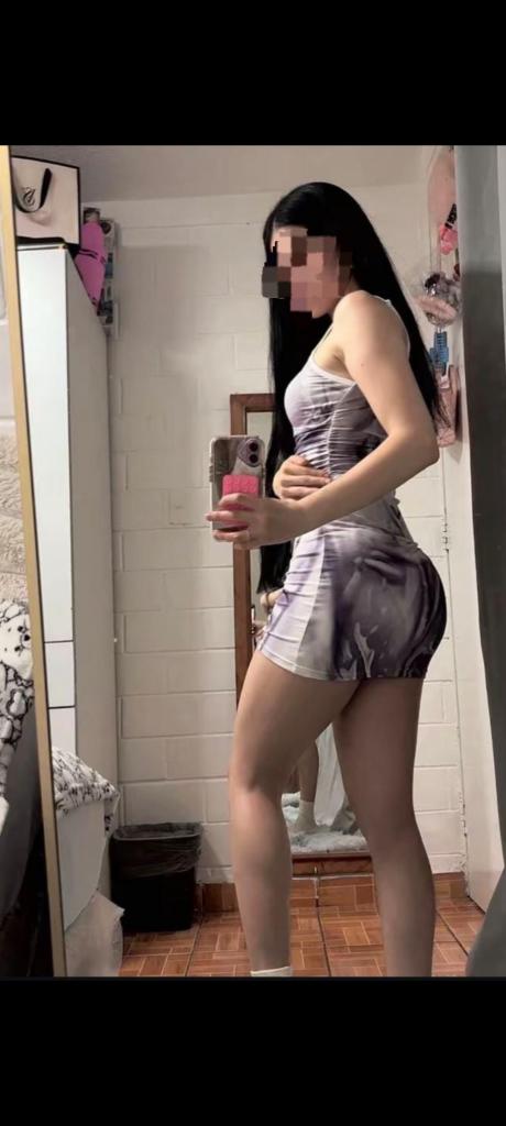 Chica busca chico en Sevilla: 